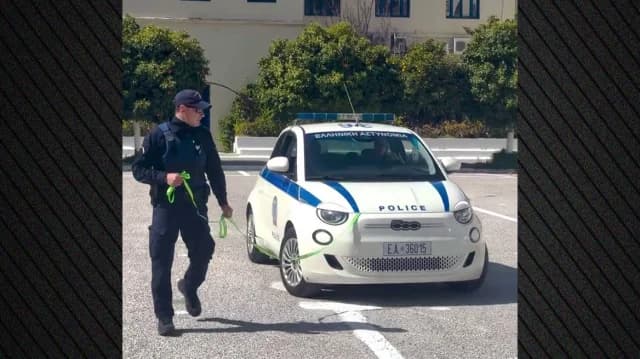 משטרת יוון מפרסמת סרטון נגד בריונות עם פיאט 500 'תוקפני'