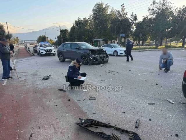 Λαμία: Παππούς και εγγονός στο νοσοκομείο μετά από τροχαίο