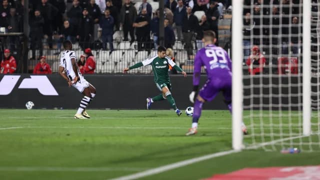 PAOK - Panathinaikos: 0:0-Unentschieden in Toumba in den Playoffs
