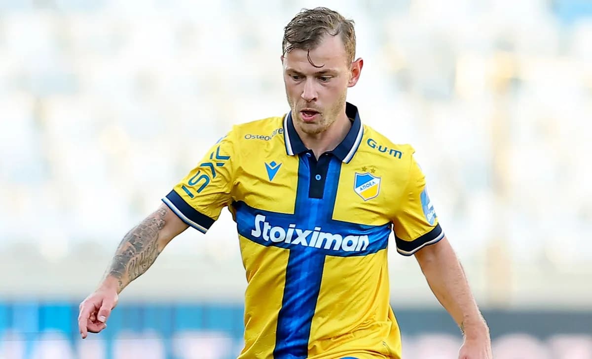 Max Meyer no está preparado para el APOEL tras su lesión