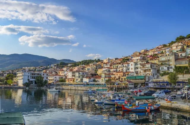 Αύξηση Τούρκων τουριστών στα νησιά του Αιγαίου λόγω της visa express