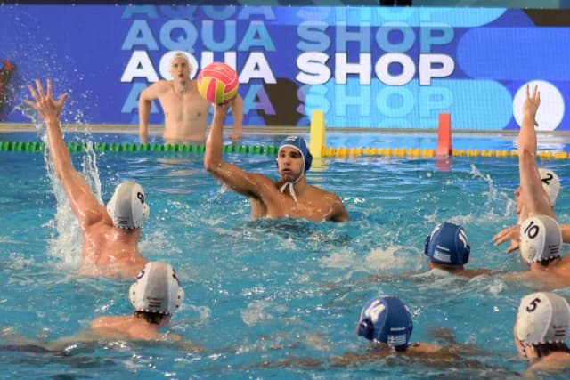 Waterpolo Nacional: Derrota ante Hungría en el debut de la Copa del Mundo