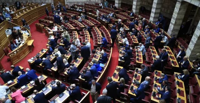 OPEKEPE: File on Athanasiou and Chatzivasiliou Reaches Parliament