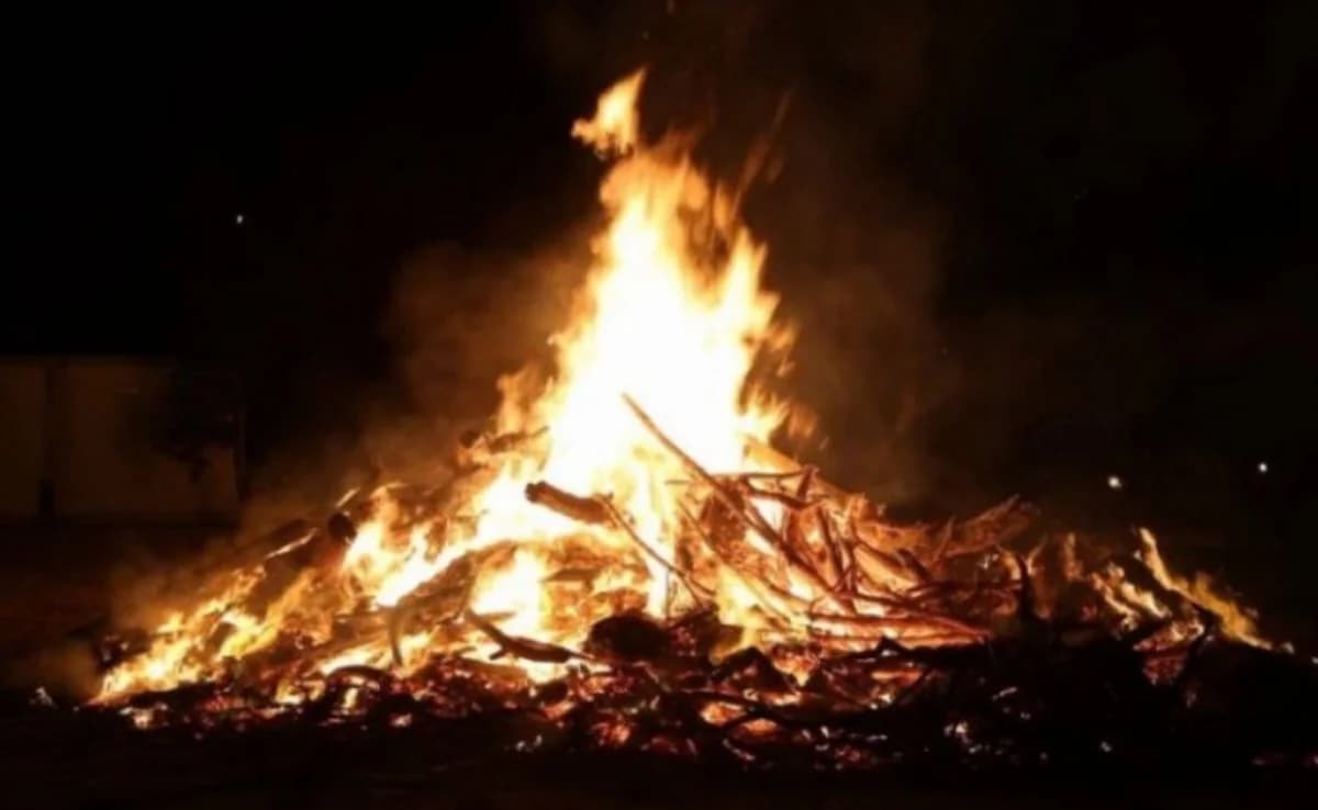 Represión contra hogueras de Pascua y petardos en Nicosia y Limassol