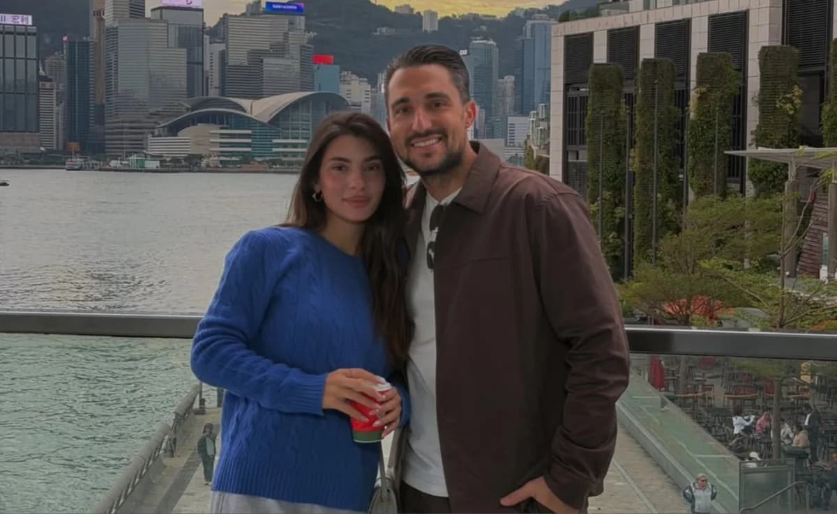 Marialena Roumelioti und Sakis Katsoulis: Bereiten sich darauf vor, ihren Sohn zu begrüßen