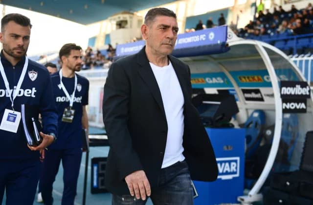 Atromitos critica a Pantelidis por comentarios sobre los playoffs