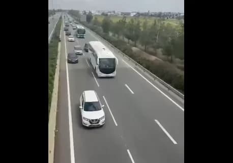 Κυκλοφοριακό χάος από οπαδούς της Ομόνοιας 29Μ στην Κοκκινοτριμιθιά