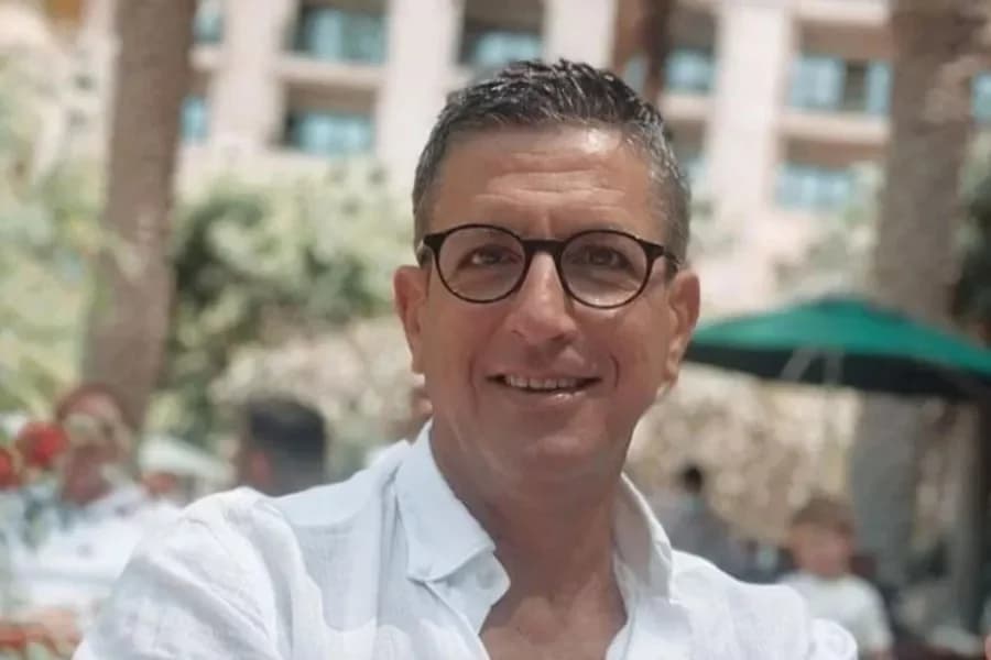 Christoforos Tornaritis kündigt Kandidatur mit «Sikou Pano» an