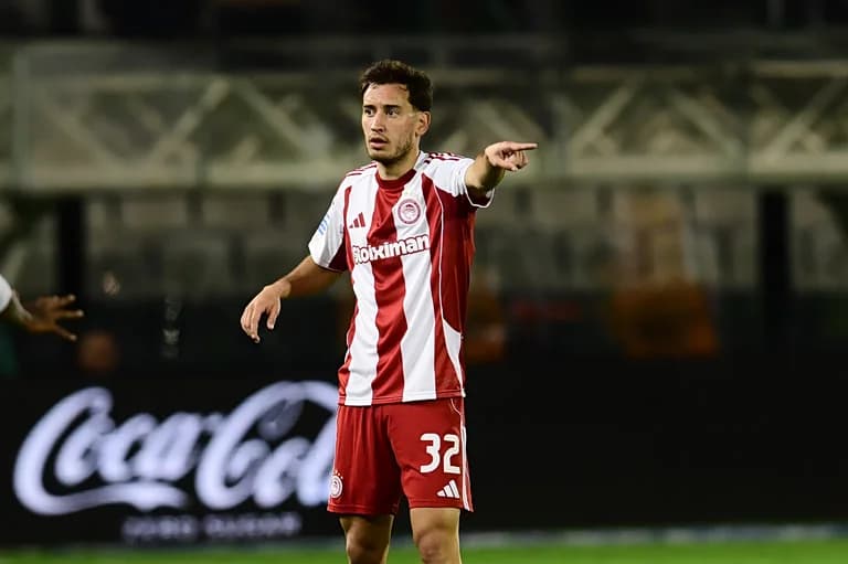Olympiakos: Sieg in Leoforos mit Esse als Protagonist