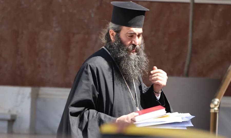 Νέος ξεσηκωμός για τον έκπτωτο Μητροπολίτη Τυχικό: Συγκέντρωση διαμαρτυρίας