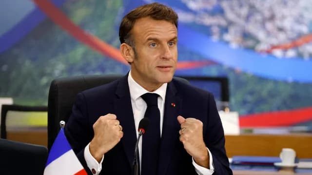 Macron-Besuch in Athen: Stärkung der historischen Beziehungen zwischen Griechenland und Frankreich