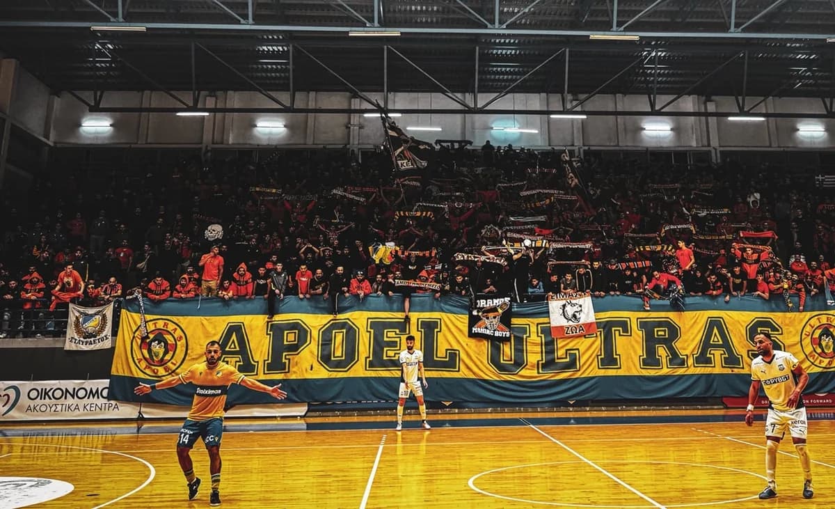 APOEL Futsal: Importante contribución de 12.000€ a la plataforma de donación
