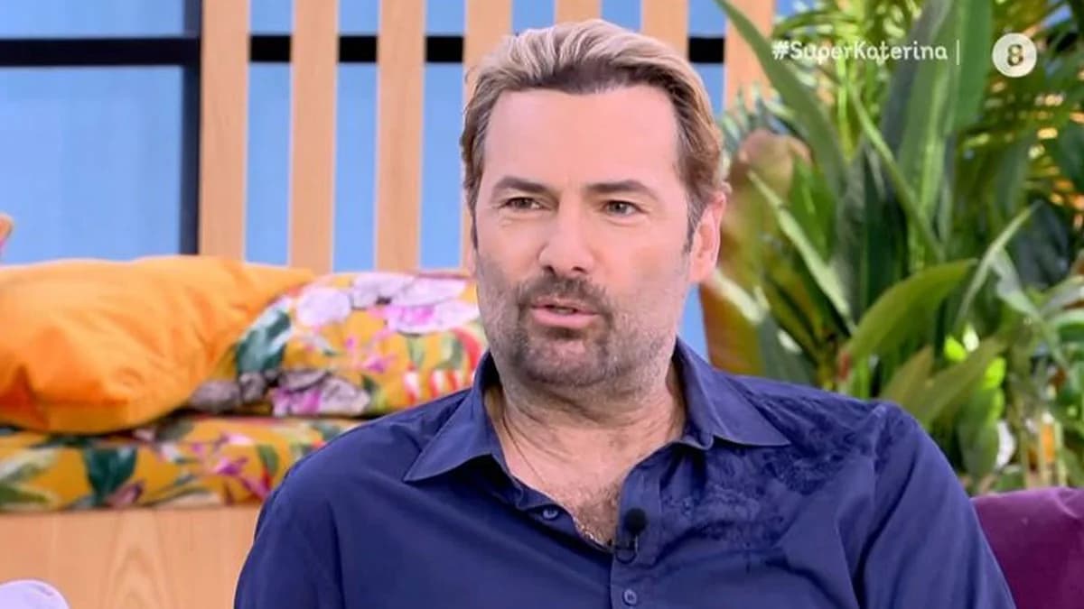 Παναγιώτης Μπουγιούρης: «Ο γάμος είναι λαχείο»