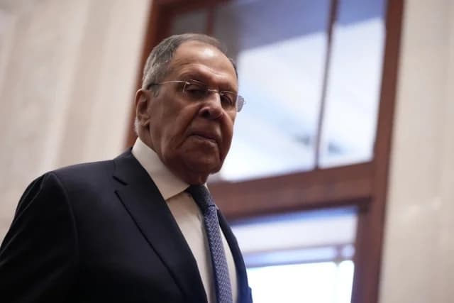 Lavrov: Irán 'Atrapado en Falsas Promesas'