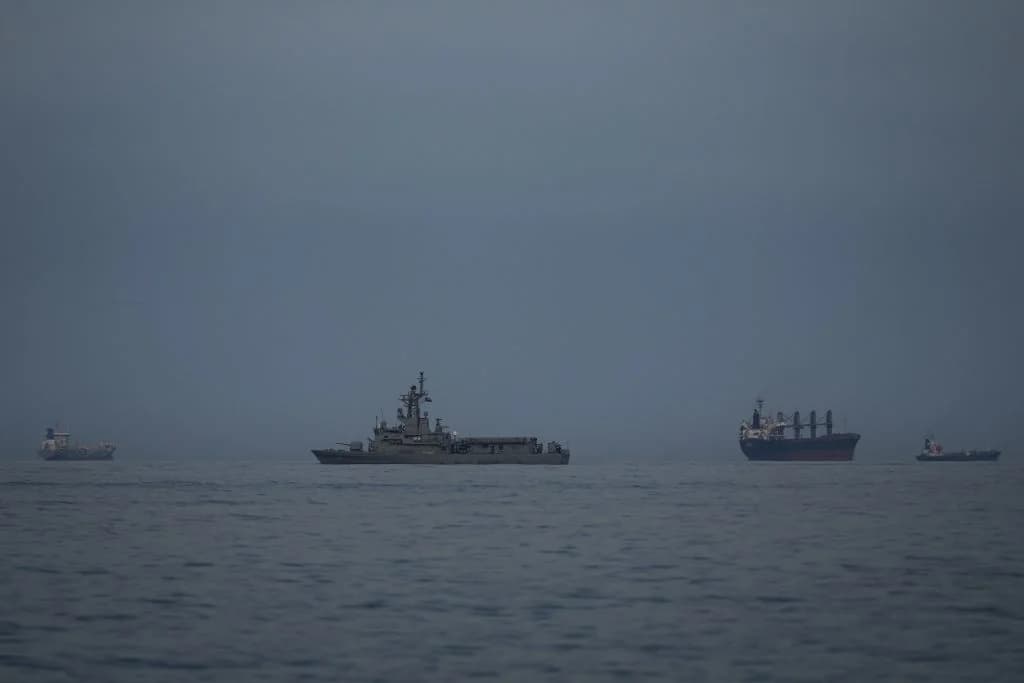 Τραμπ: Παρατείνει την εκεχειρία με το Ιράν, διατηρεί τον αποκλεισμό λιμανιών