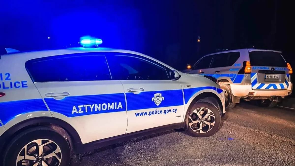 Τροχαίο στη Λεμεσό: Όχημα κατέληξε στο οδόστρωμα