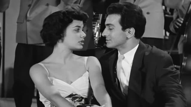 Finos Film Pays Tribute to Stefanos Linaeos