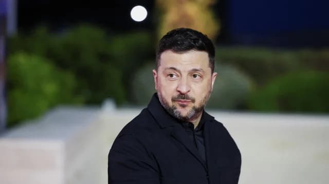 Ζελένσκι στην Αγία Νάπα: €90 δισ. για ενίσχυση του στρατού