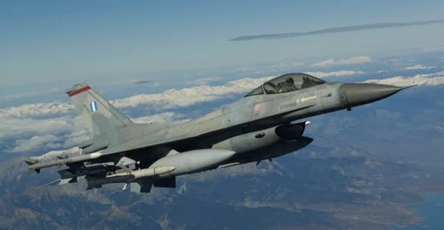 פרו: הסכם עם לוקהיד מרטין לרכישת 12 מטוסי F-16 בעיצומו של משבר