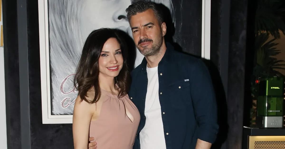 Katerina Geronikolou y Giannis Tsimitselis: Aparición elegante en Nox
