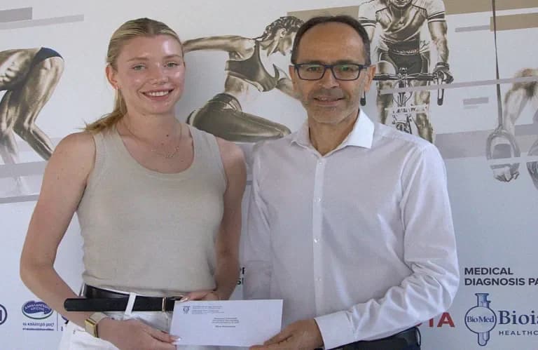 Elena Kulichenko Receives Olympic Preparation Scholarship