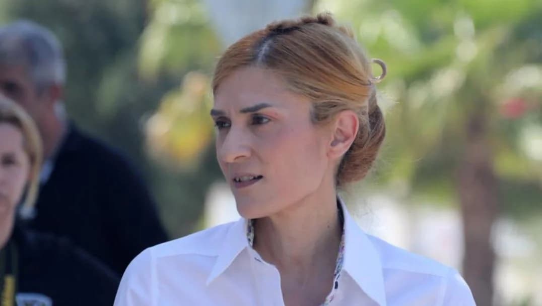 Anna Aristotelous klagt über gezielte Angriffe und nicht untersuchte Beschwerden