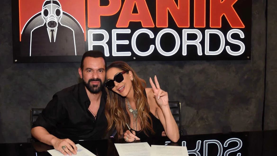 Despina Vandi: Verlängert Vertrag mit Panik Records