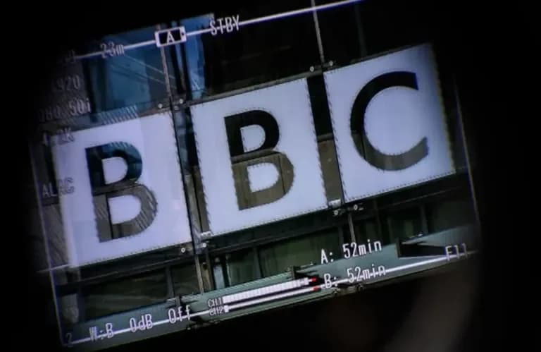BBC Implementa Suscripción de Pago para Usuarios en EE.UU.