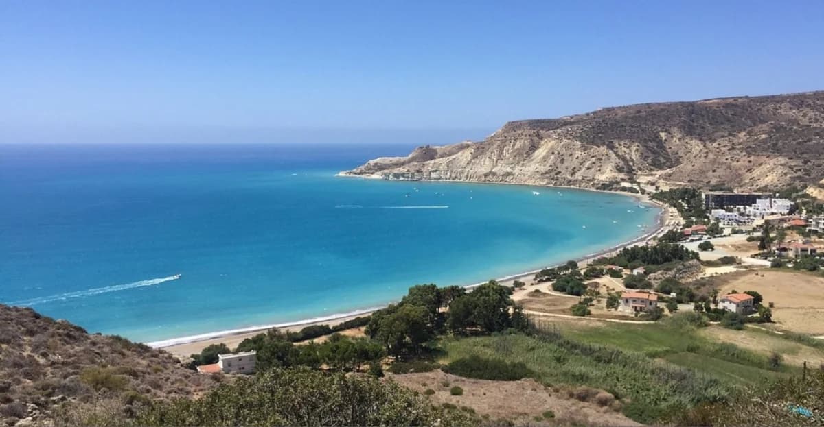 Reform der Kommunalverwaltung: Pissouri & Pools im Fokus