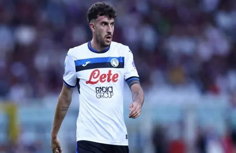 Atlético de Madrid apunta a Ruggeri en lugar de Robertson