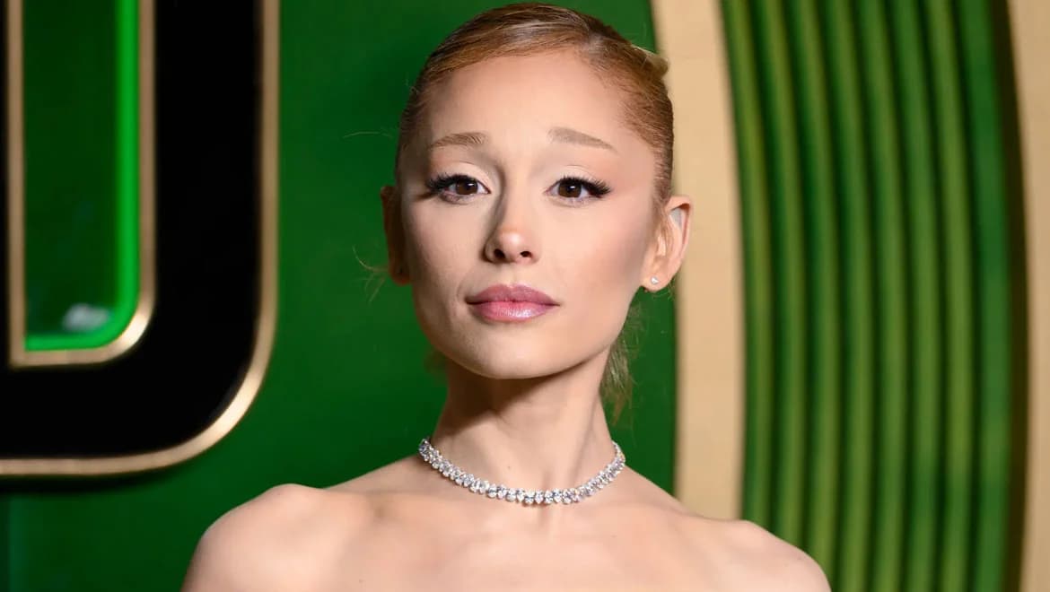 Ariana Grande: Feiert 32. Geburtstag mit Kinderfoto
