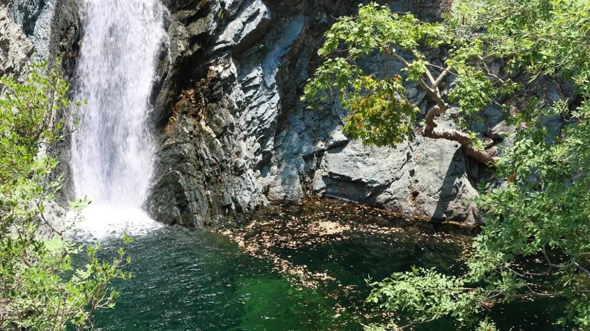 Samothraki: 47-jähriger Tourist tot an Kremastos-Wasserfällen gefunden