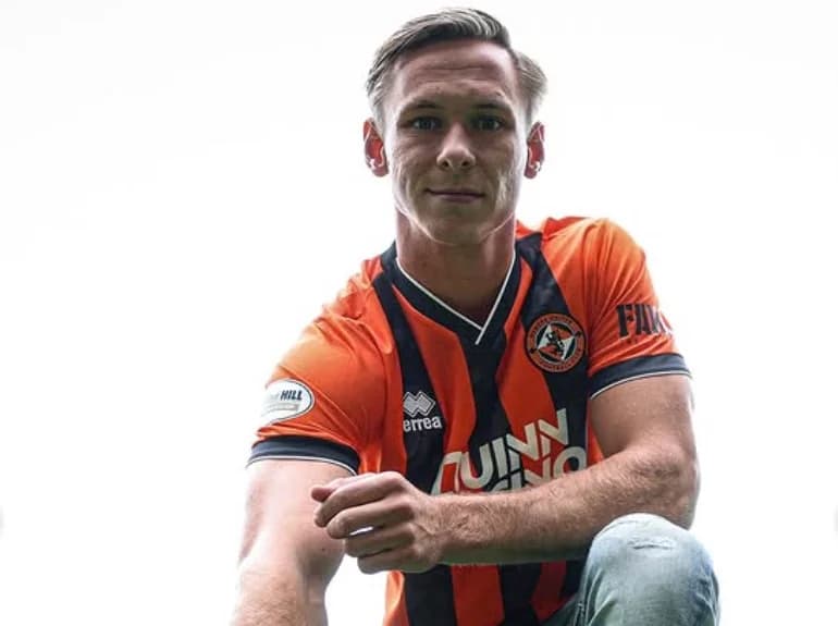 Essonk: Wechsel zu Dundee United für zwei Jahre