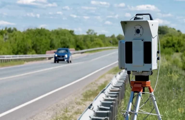 Porsche Driver Acquitted of Speeding Due to Procedural Error