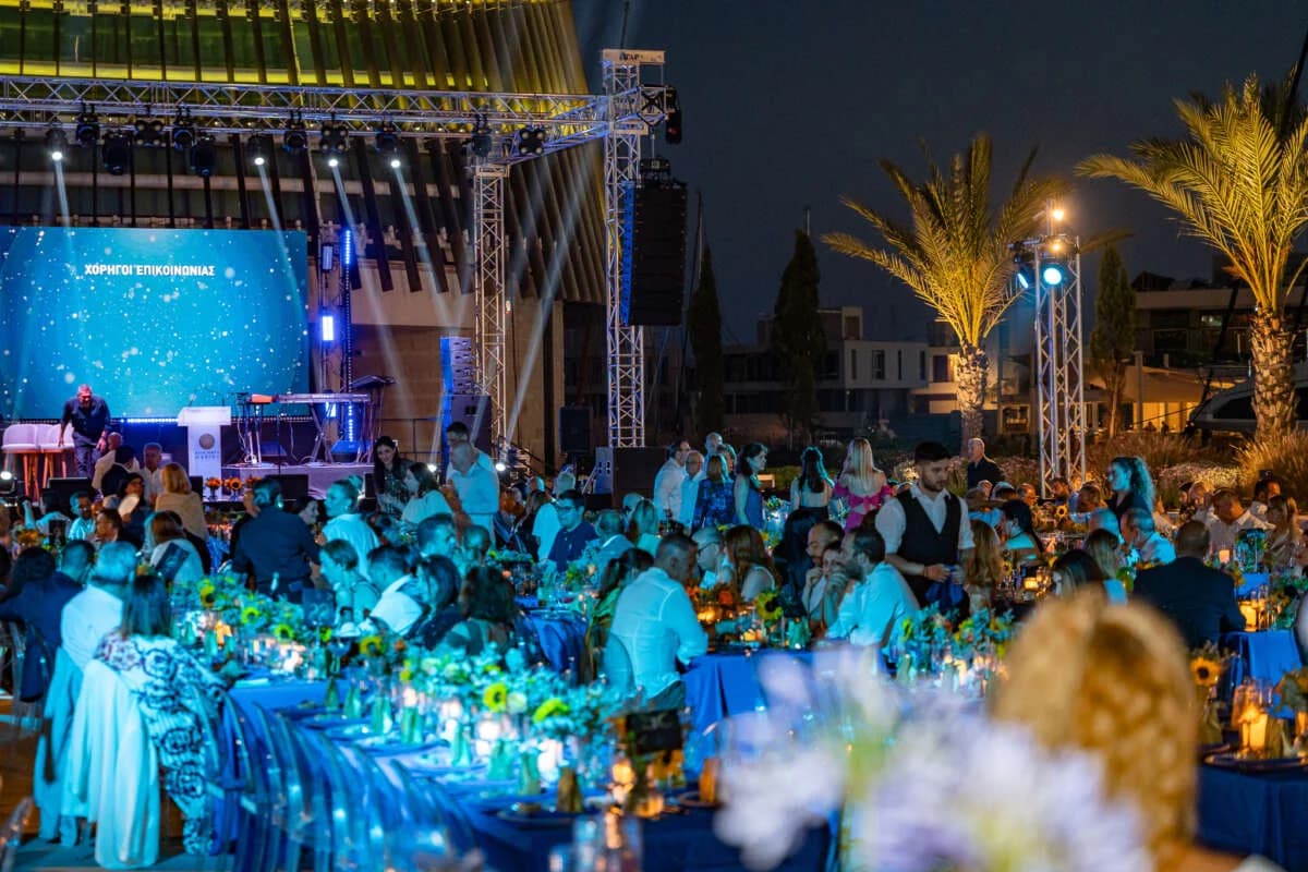 ערב זוהר במרינה איה נאפה לטובת קרן קראיסקאקיו