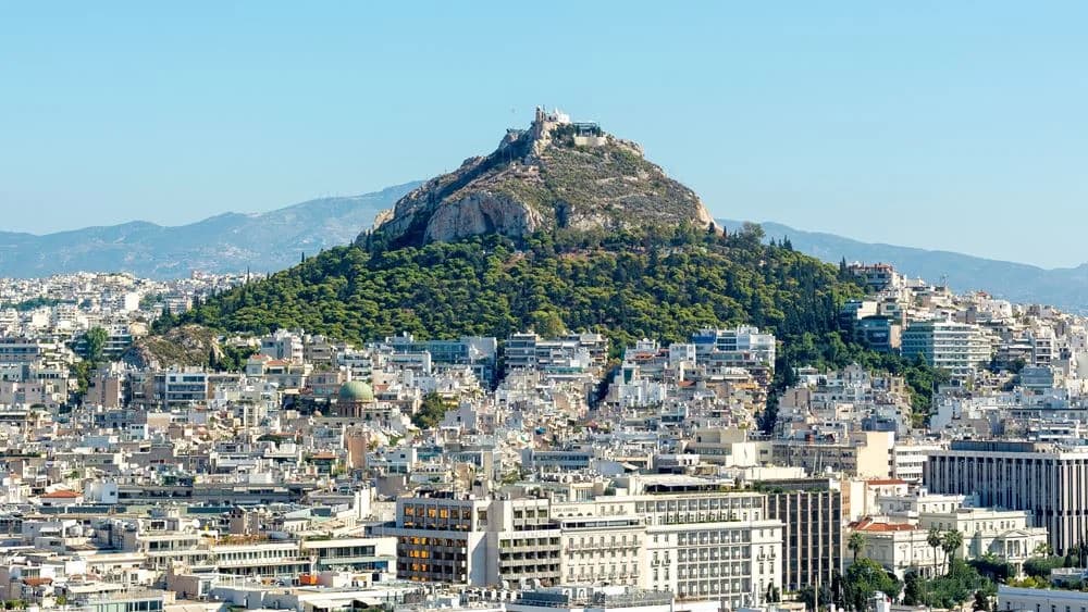 Λυκαβηττός: Κλείνει λόγω υψηλού κινδύνου πυρκαγιάς – Μέτρα δήμου Αθηναίων