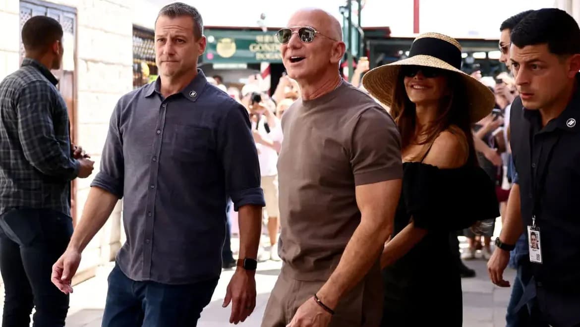 Jeff Bezos and Lauren Sánchez: First outing after Venice wedding