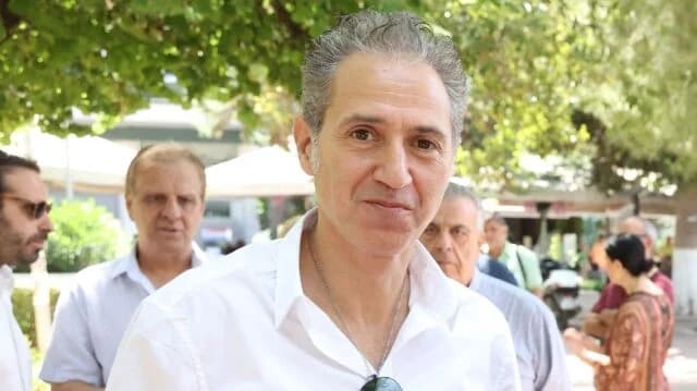 D. Kokotas: Su salud mejora, dice S. Voutsa