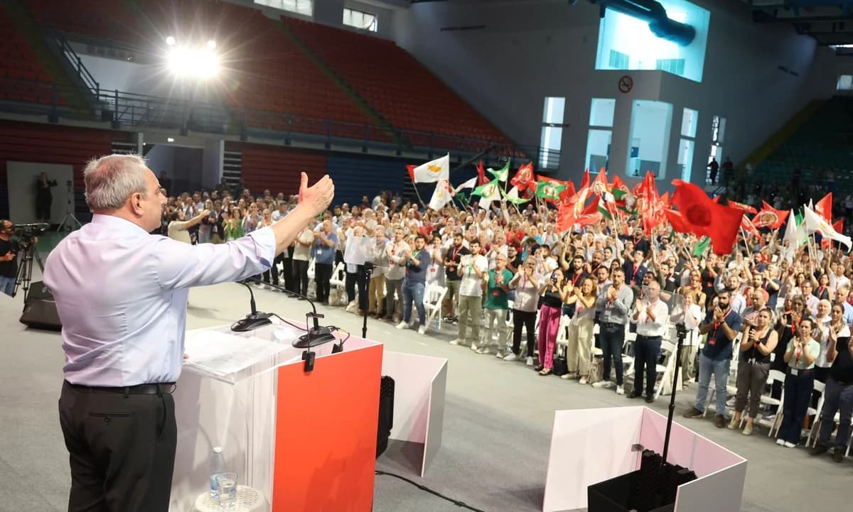 AKEL: Gipfel wegen Stefanous Krankheit verschoben