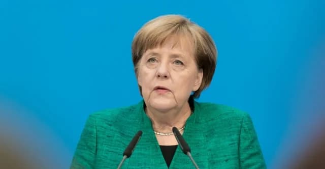 Меркель дистанцируется от правительства Германии в вопросе иммиграции