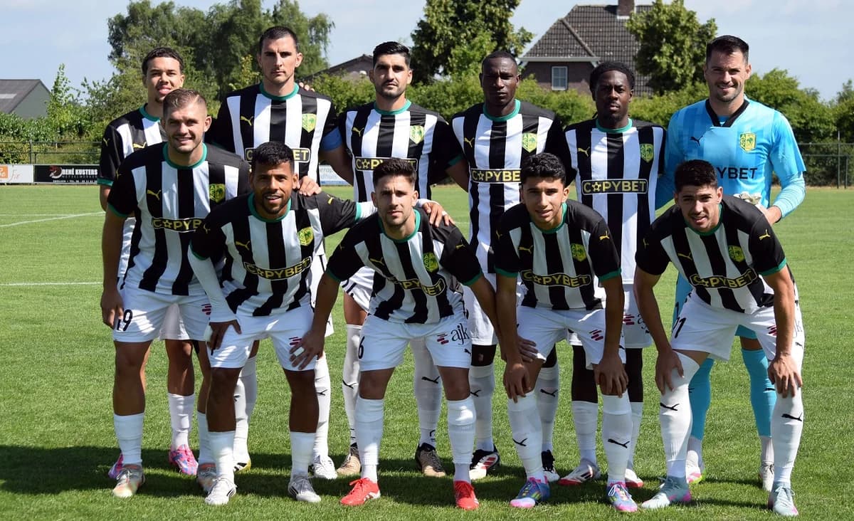 AEK - Jong Go Ahead Eagles 友谊赛在荷兰进行中