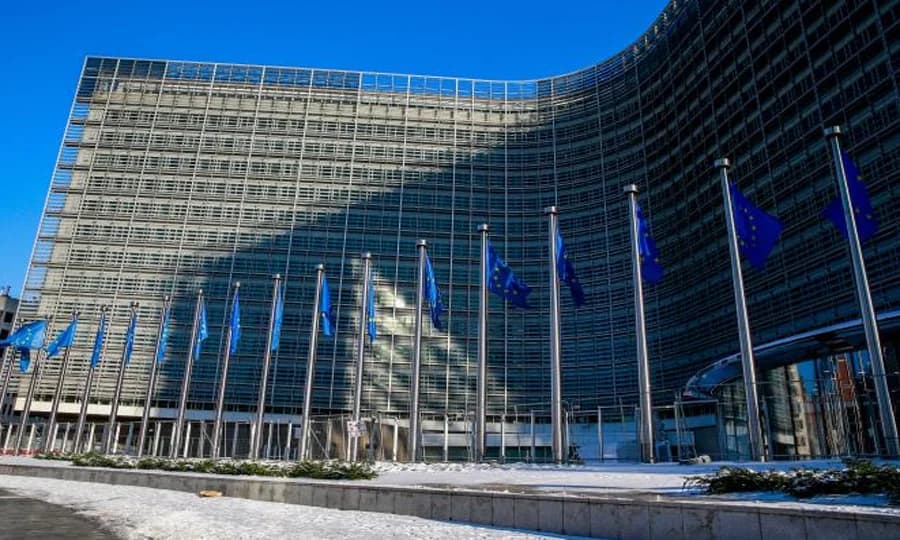 Κομισιόν: Πράσινο φως για δόση €75,9 εκατ. στην Κύπρο