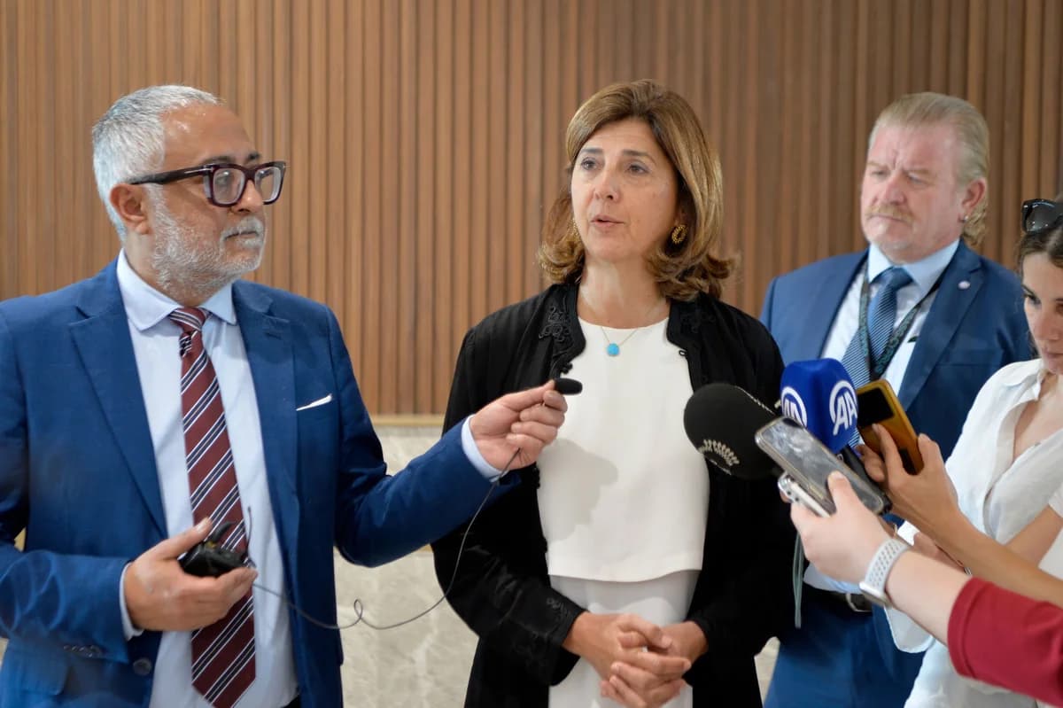 Olguín inicia contactos en Londres y Bruselas sobre Chipre