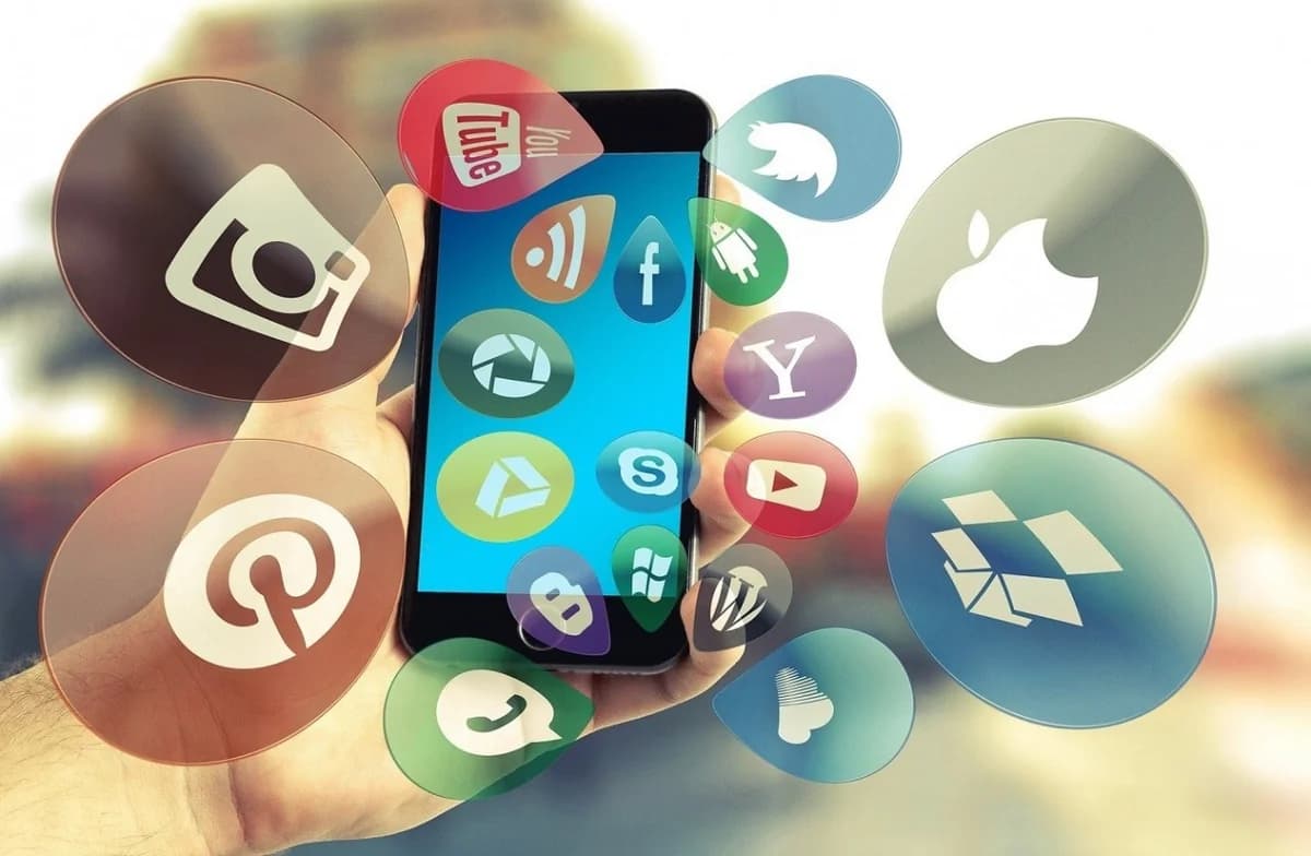 Social Media: Τοξική Σύγκριση & «Τέλειος» Εαυτός
