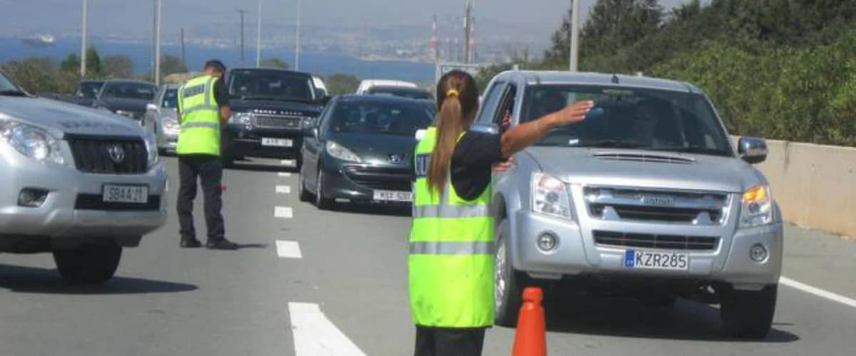 Autobahnsperrung wegen Gasaustritts in der Nähe von Kofinou