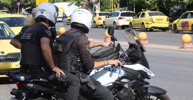 Αστυνομικοί εμπλέκονται σε κύκλωμα ναρκωτικών: Αποκαλυπτικοί διάλογοι