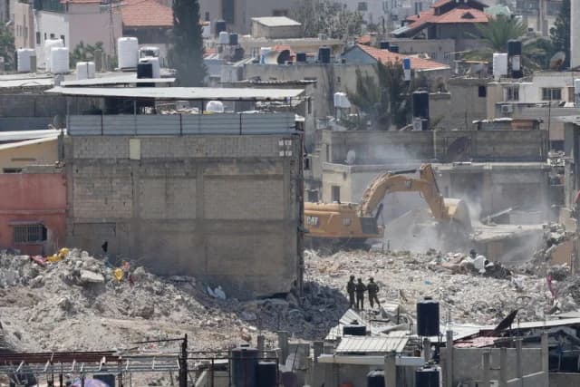 La OMS condena los ataques israelíes a instalaciones en Gaza
