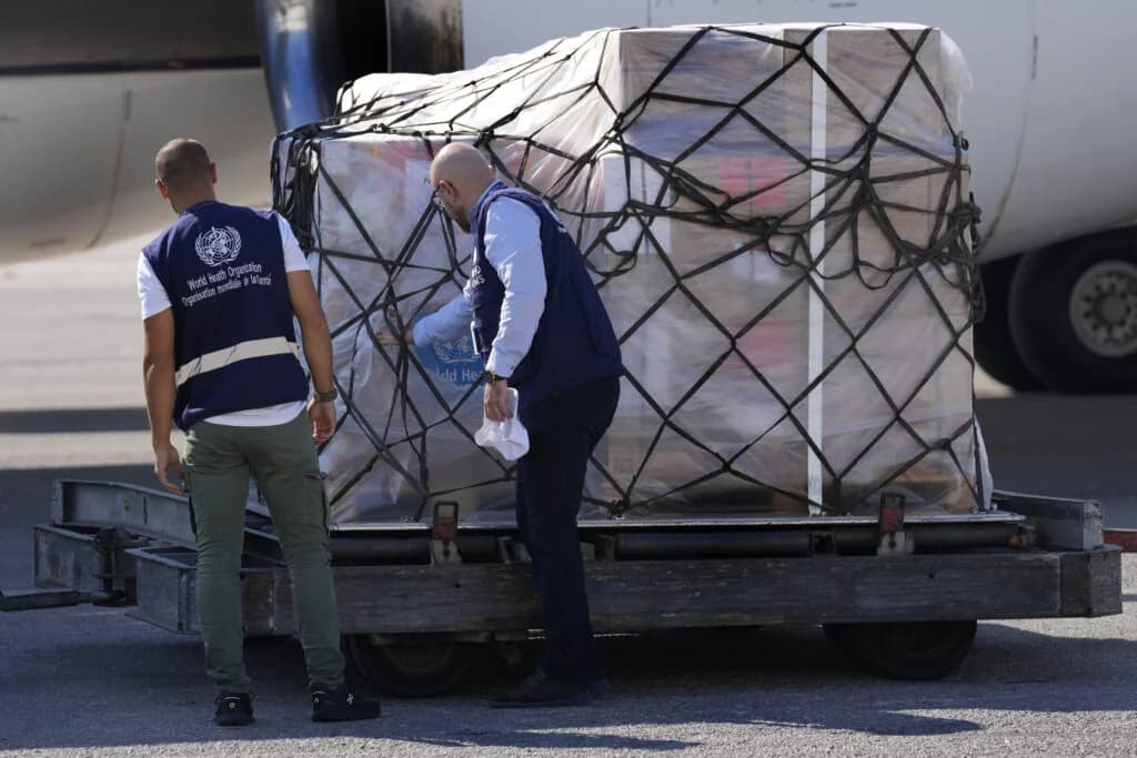 La OMS condena los 'ataques' israelíes contra instalaciones en Gaza