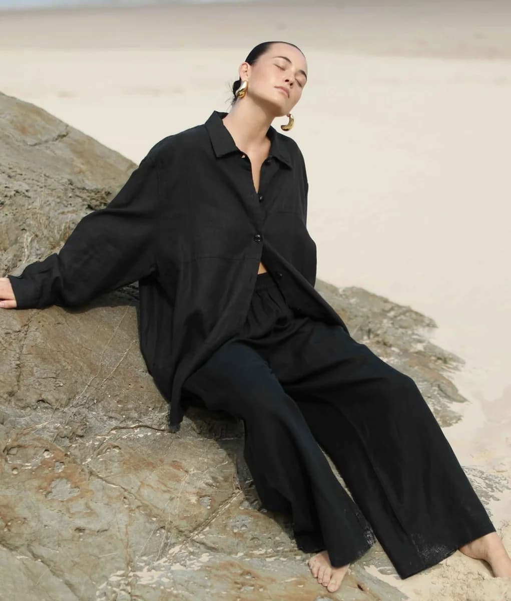 Black and Charcoal for Summer: New Fashion Trends