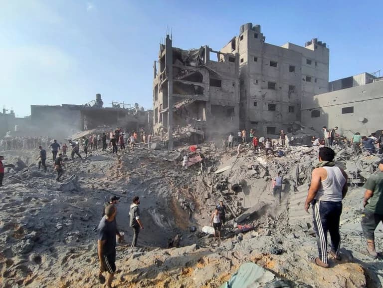 La UE insta a Israel a dejar de matar civiles en Gaza